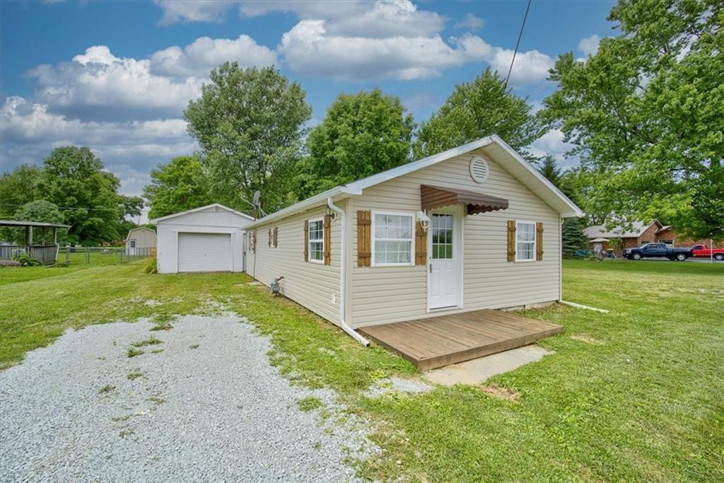 1409 Romine Road Anderson, IN 46011 - Photo 1 of 40 Gallery Image 1