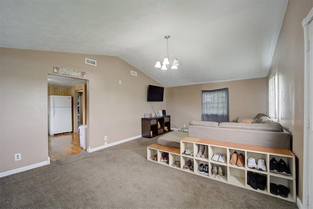 1409 Romine Road Anderson, IN 46011 - Photo 11 of 40 Gallery Image 11