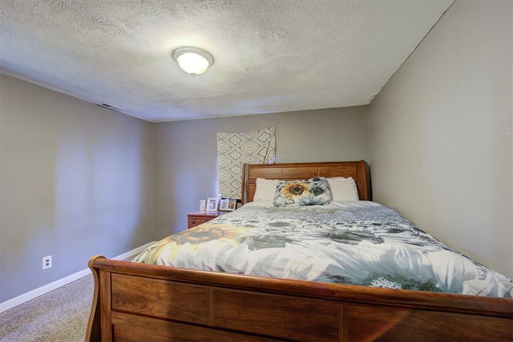 1409 Romine Road Anderson, IN 46011 - Photo 27 of 40 Gallery Image 27