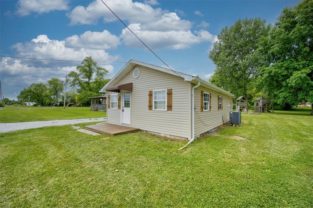1409 Romine Road Anderson, IN 46011 - Photo 6 of 40 Gallery Image 6