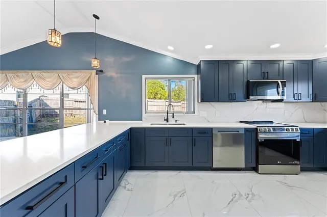 $389,900 | 2737 Foxwood Court, Orlando, FL 32818