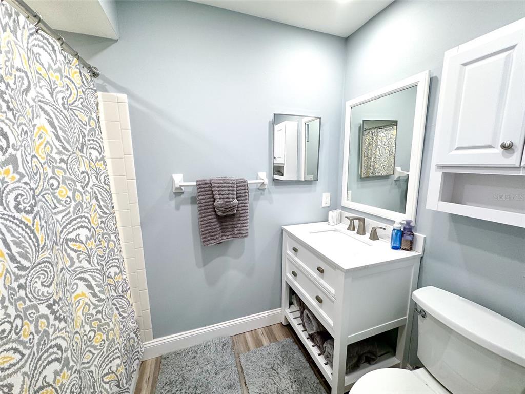 902 Gibbs Road, Unit 283 Venice, FL 34285 - Photo 10 of 32 Gallery Image 10