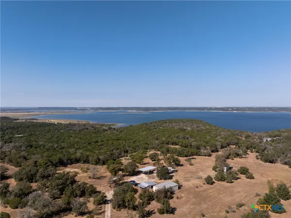 $1,873,300 | 8520 Brewer Lane, Salado, TX 76571