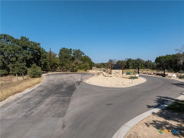 $1,873,300 | 8520 Brewer Lane, Salado, TX 76571