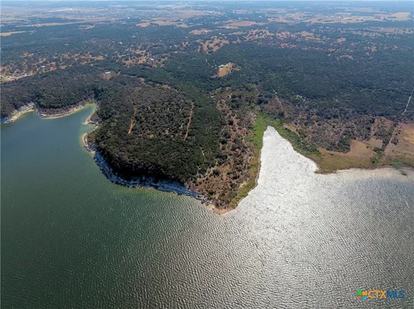 $1,873,300 | 8520 Brewer Lane, Salado, TX 76571