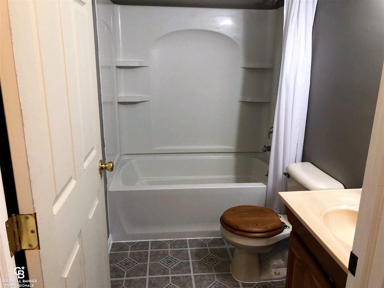 8511 Cribbins Road Jeddo, MI 48032 - Photo 20 of 25