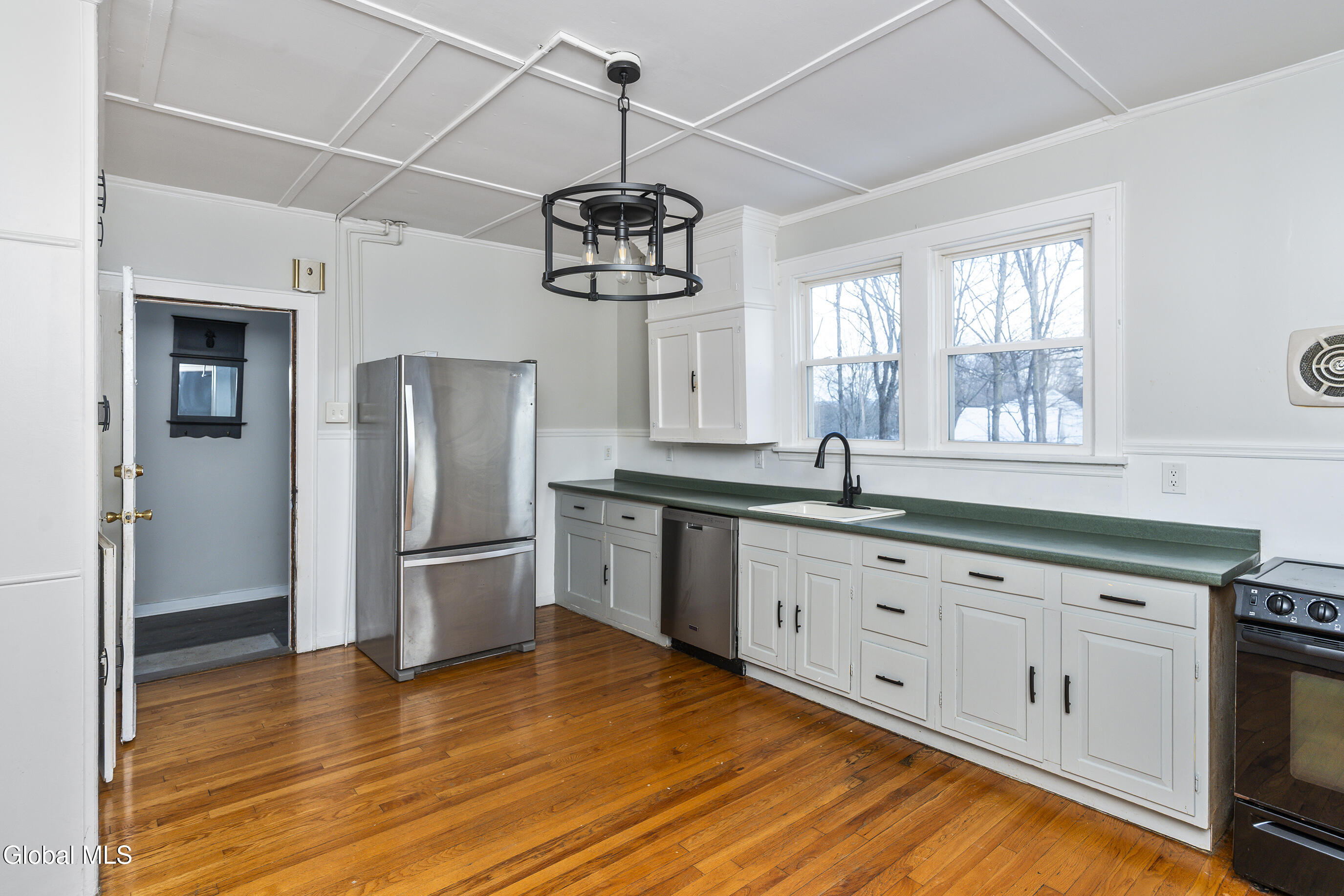 477 Brunswick Road Brunswick, NY 12180 - Photo 14 of 52 014-477-Brunswick-Road-Troy-NY-12180