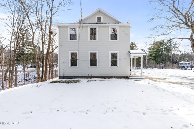 $325,000 | 477 Brunswick Road, Brunswick, NY 12180