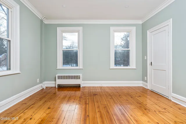 $325,000 | 477 Brunswick Road, Brunswick, NY 12180