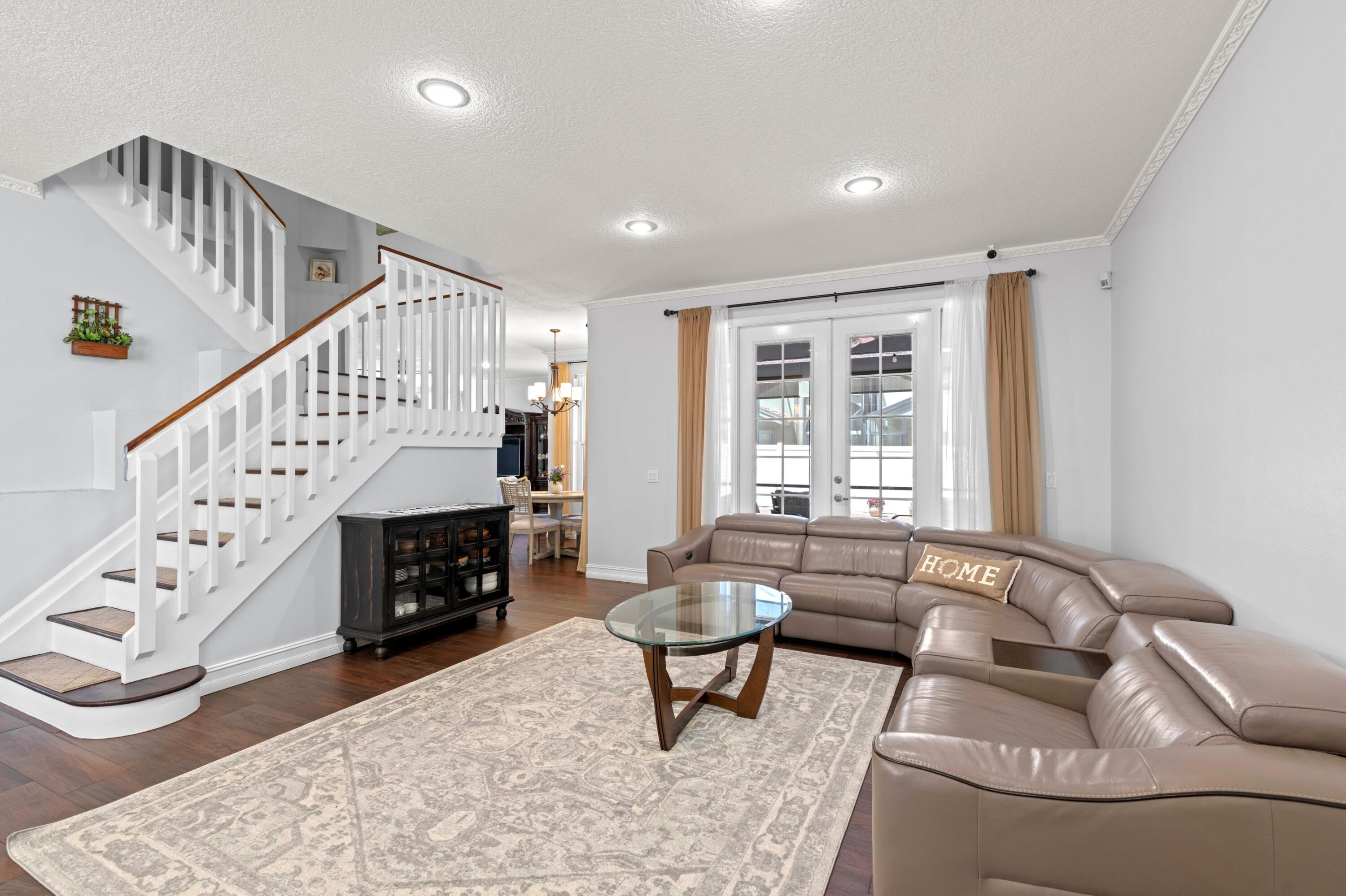 18037 Mambo Drive Boca Raton, FL 33496 - Photo 4 of 56 Living Room