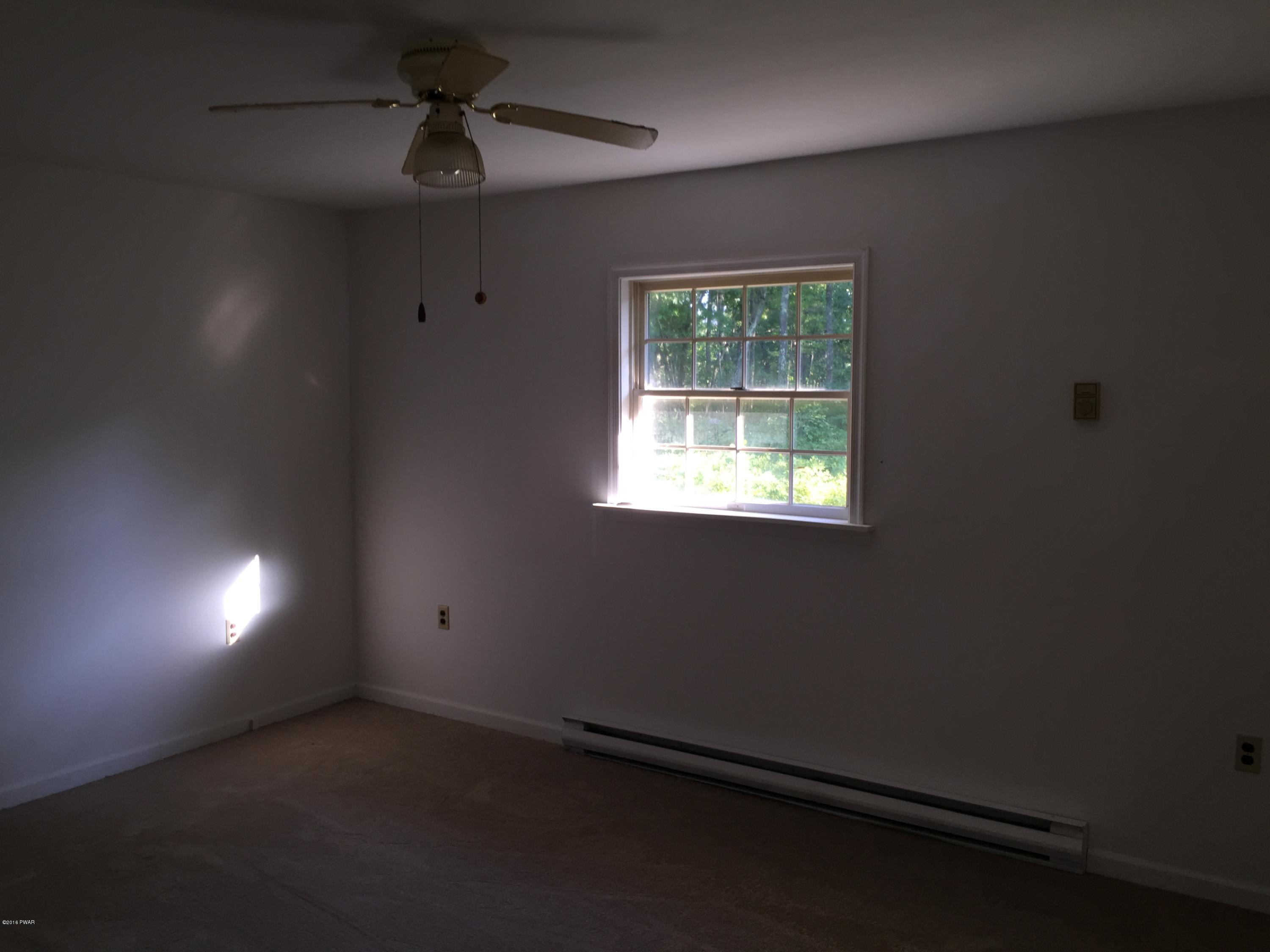 54 Woodlyn Acres Road Hawley, PA 18428 - Photo 9 of 12 Photo Aug 26, 5 58 16 PM