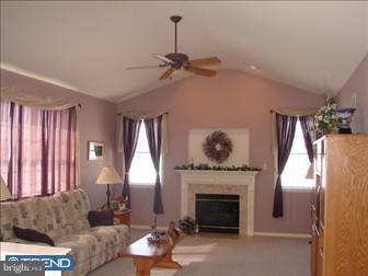 470 Stony Run Road Spring City, PA 19475 - Photo 4 of 6 Family Room