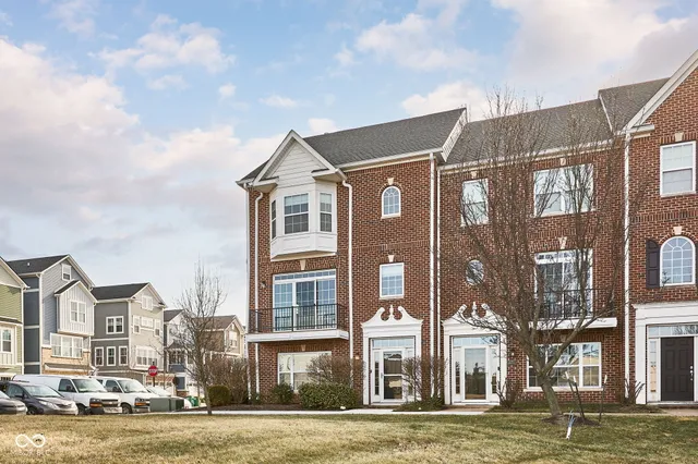 $345,000 | 15374 Mystic Rock Drive, Carmel, IN 46033