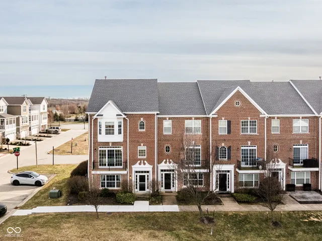 $345,000 | 15374 Mystic Rock Drive, Carmel, IN 46033