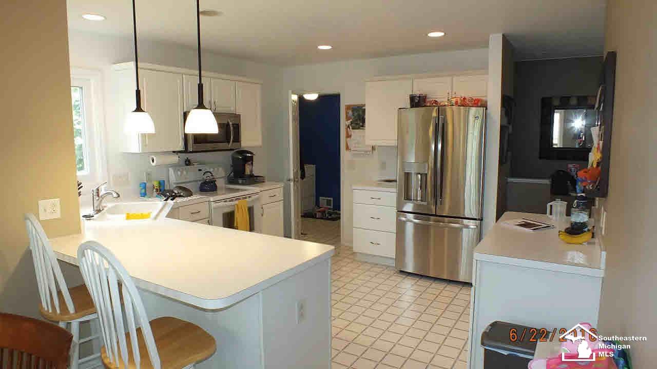 1823 West Sterns Road Temperance, MI 48182 - Photo 8 of 16 Kitchen