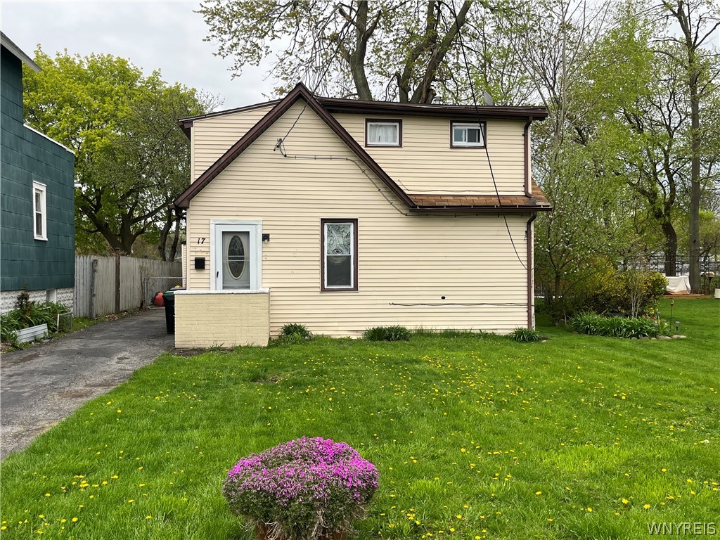 17 Edith Street Tonawanda, NY 14150 - Photo 1 of 43 FRONT OF HOUSE