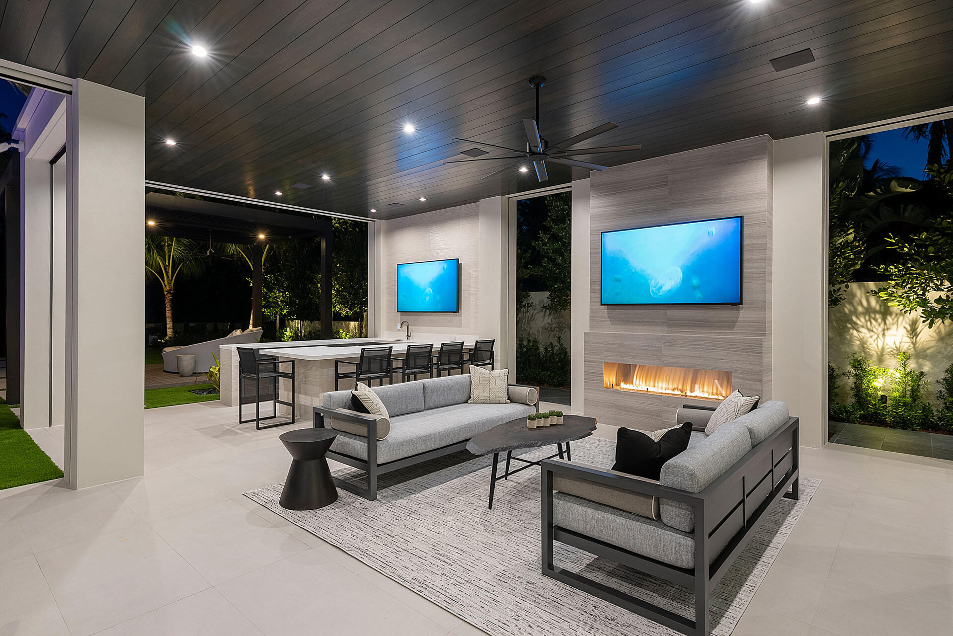 372 East Alexander Palm Road Boca Raton, FL 33432 - Photo 78 of 94 372_Alexander_Palm_Road_Dusk_15