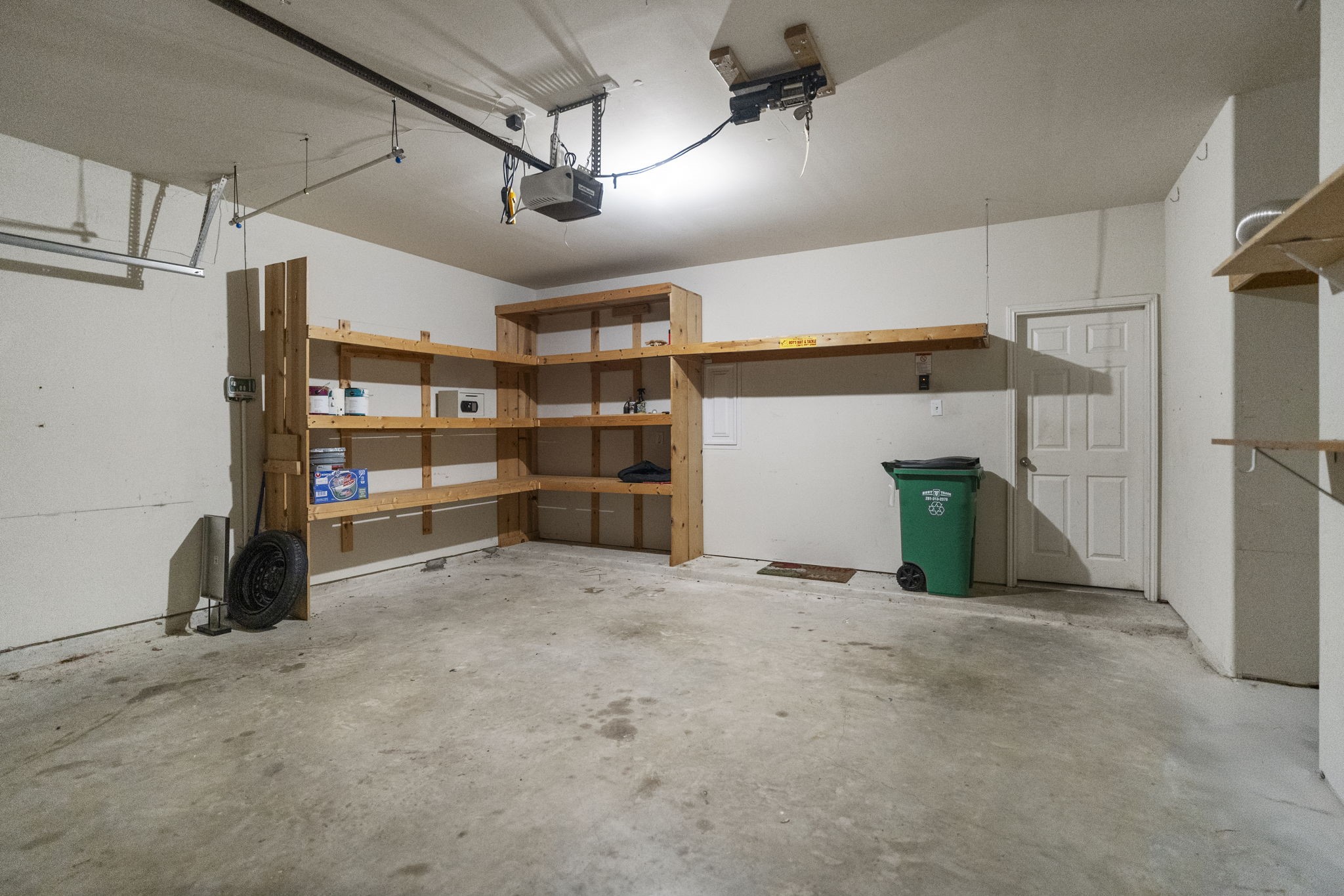 20555 Bonds Creek Lane Spring, TX 77388 - Photo 33 of 34 a view of a garage