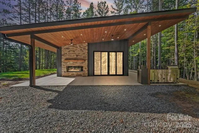 $549,900 | 173 Golden Crk Ridge, Union Mills, NC 28167