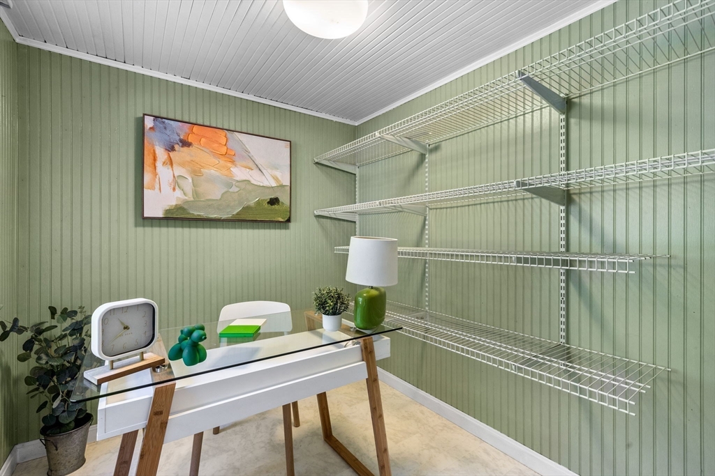 92 Old Connecticut Path Framingham, MA 01701 - Photo 16 of 24 a workspace with furniture and window