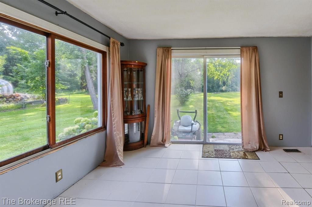 14263 North Bray Road Clio, MI 48420 - Photo 14 of 27