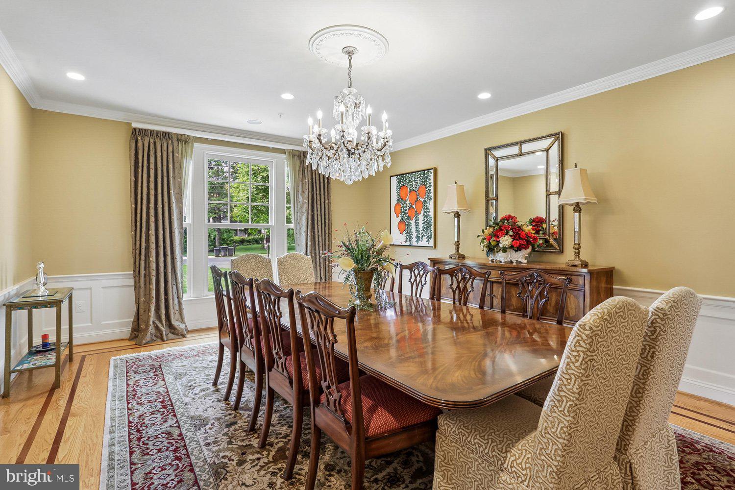 11736 Gainsborough Road Potomac, MD 20854 - Photo 29 of 100 Large Dining Room