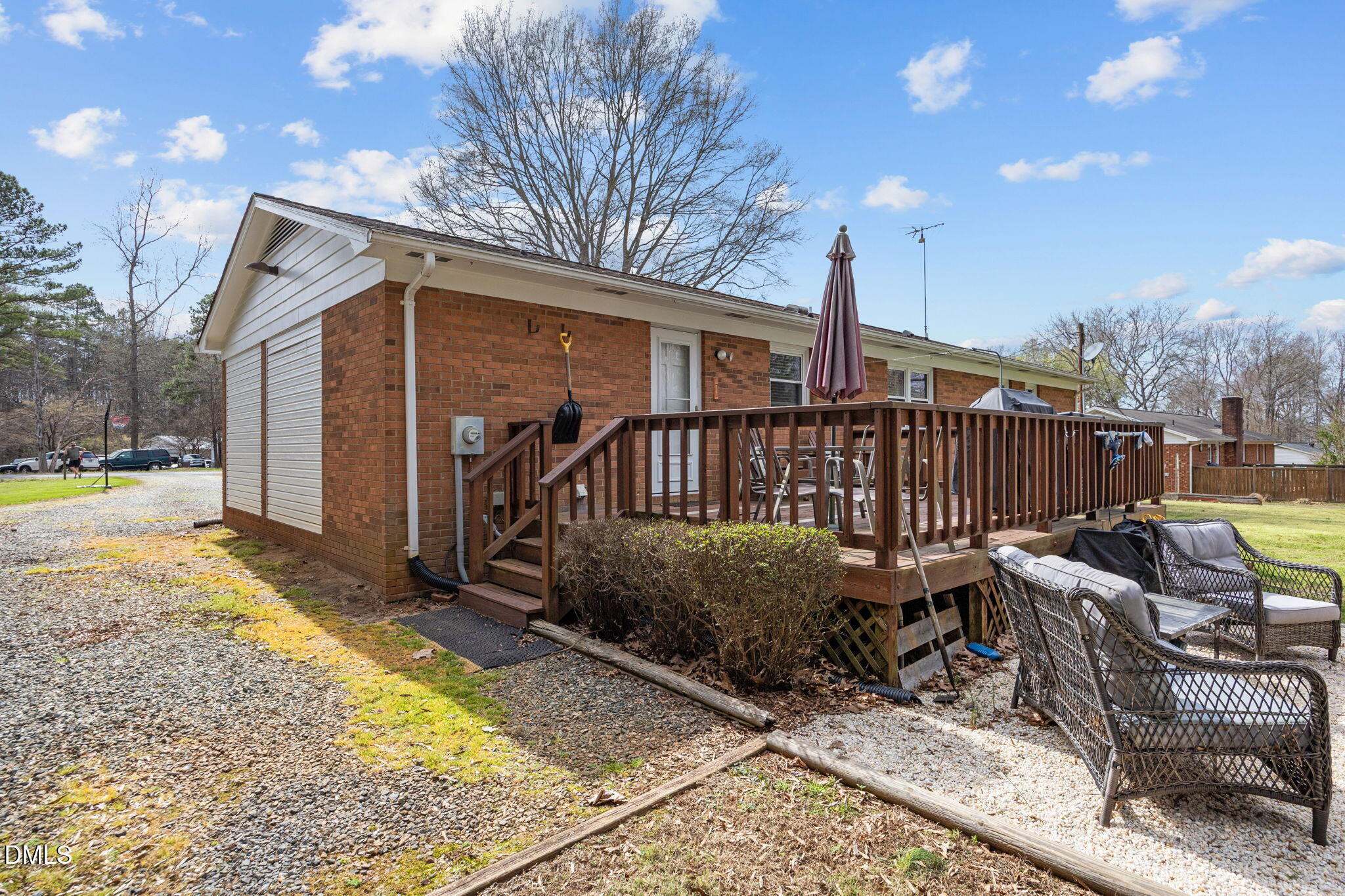 167 Darrell Davis Road Burlington, NC 27217 - Photo 4 of 31 4-web-or-mls-IMG_3568