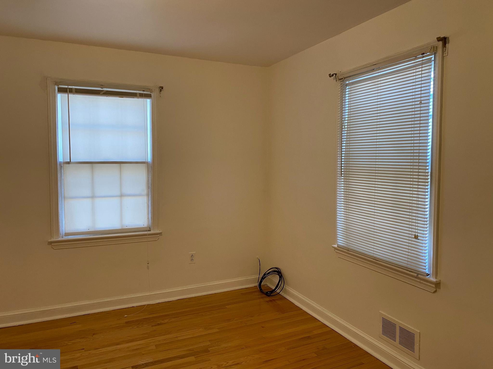 2604 Elnora Street Silver Spring, MD 20902 - Photo 14 of 30 Primary Bedroom