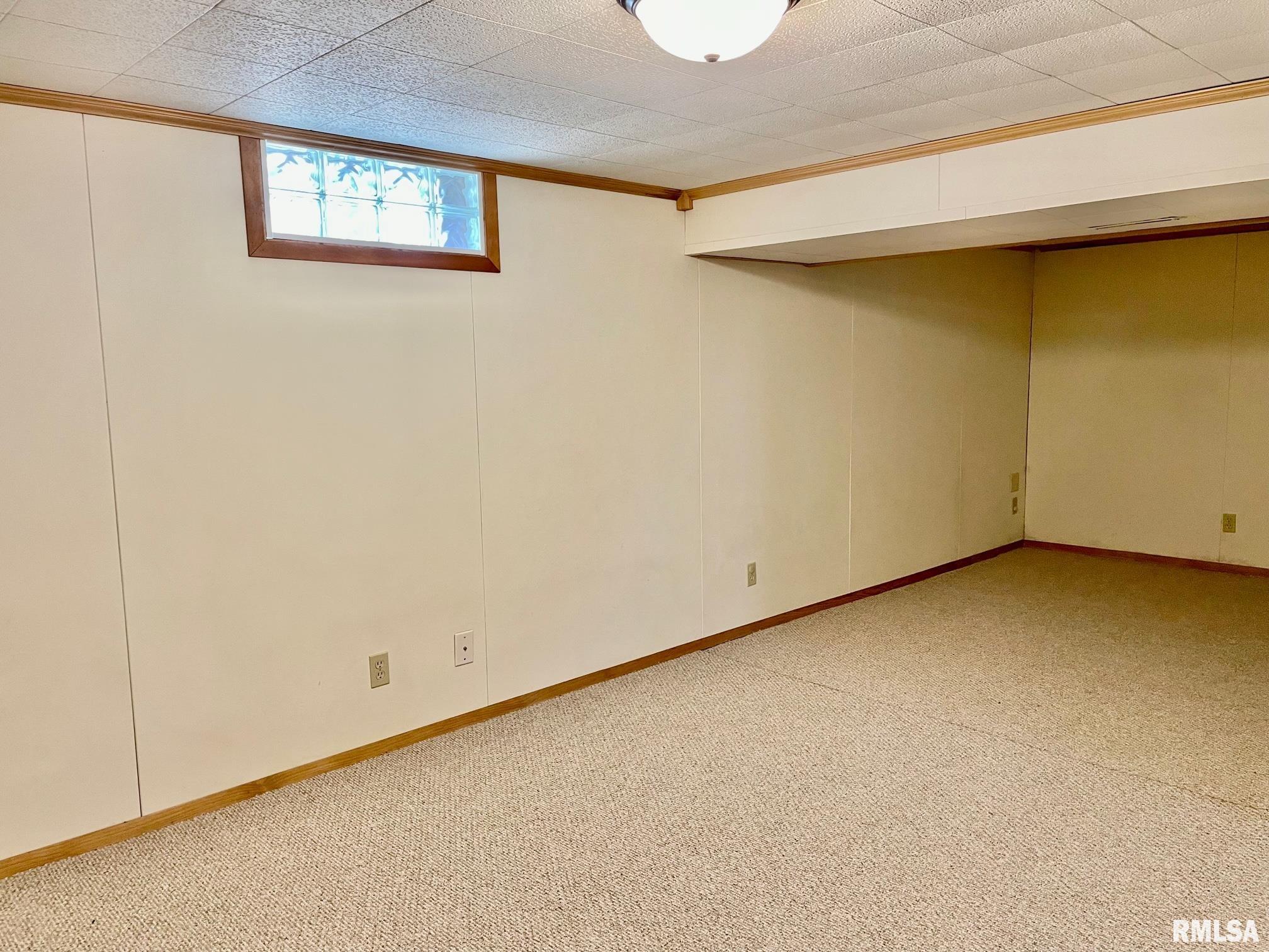 2019 Lee Street Springfield, IL 62703 - Photo 34 of 40