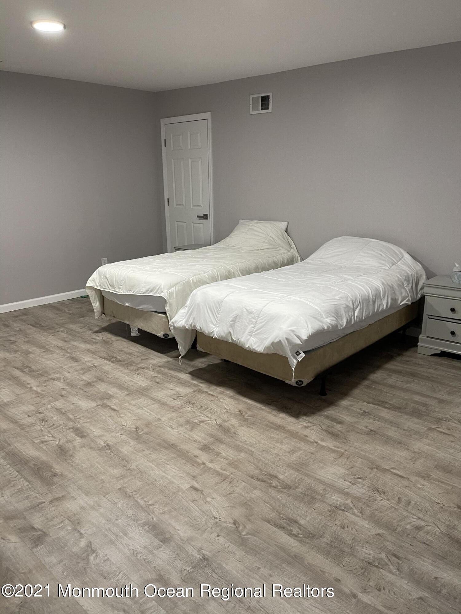 179 Delaware Avenue Oakhurst, NJ 07755 - Photo 11 of 17 6628F952-6BDC-4706-A2E2-54D19B961CAB