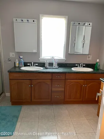 $4,200 | 179 Delaware Avenue, Oakhurst, NJ 07755