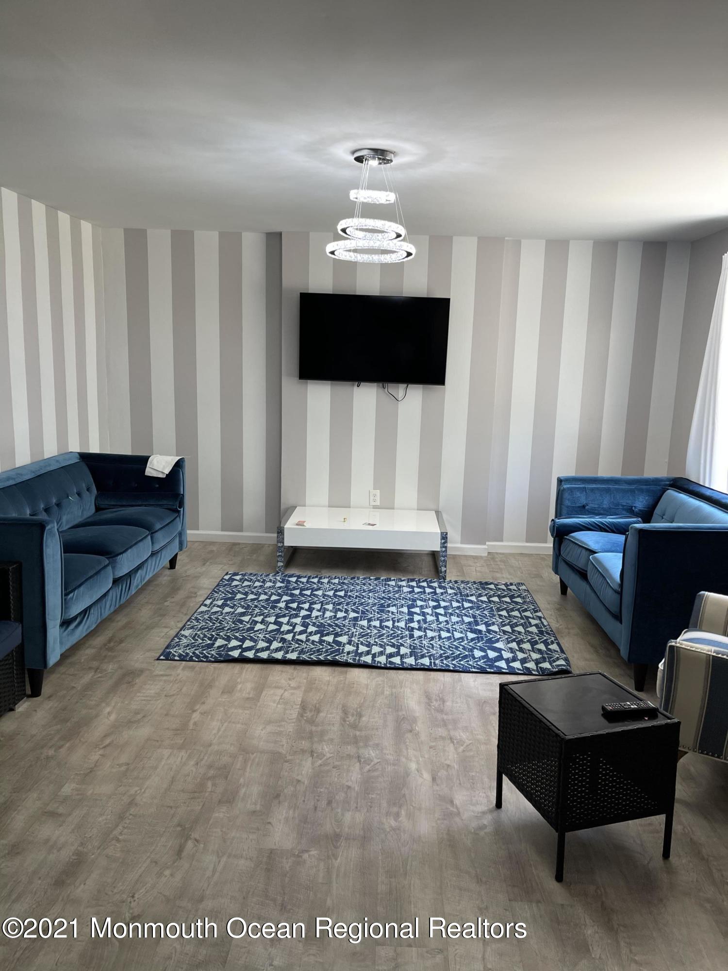 179 Delaware Avenue Oakhurst, NJ 07755 - Photo 5 of 17 3338CE38-2A8D-42FA-A7C5-26A02C70B990