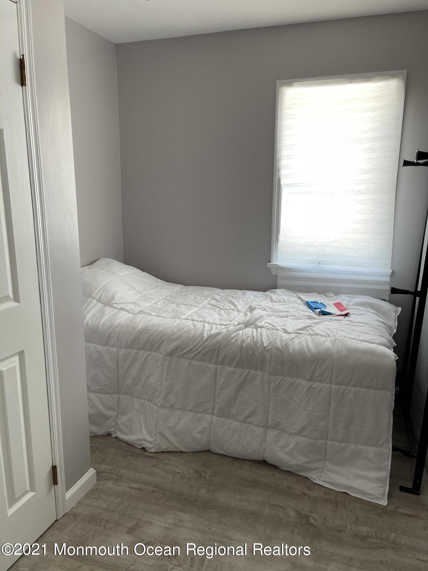 179 Delaware Avenue Oakhurst, NJ 07755 - Photo 7 of 17 BD5BF4A4-2BF6-4B64-B675-50DE763EE833