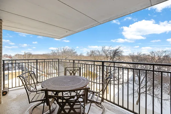 $665,000 | 7855 Boulevard East, Unit 6A, North Bergen, NJ 07047