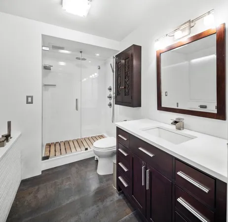 $665,000 | 7855 Boulevard East, Unit 6A, North Bergen, NJ 07047