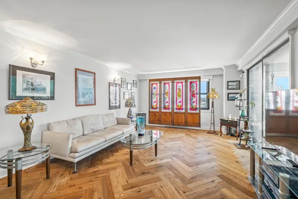 $665,000 | 7855 Boulevard East, Unit 6A, North Bergen, NJ 07047