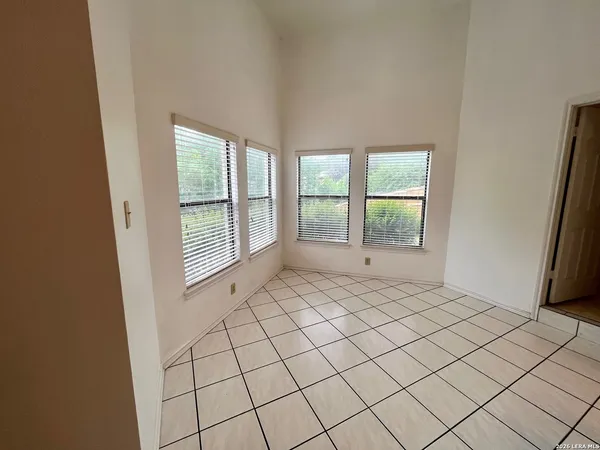 $2,150 | 7734 Oakhill Park Drive, San Antonio, TX 78249
