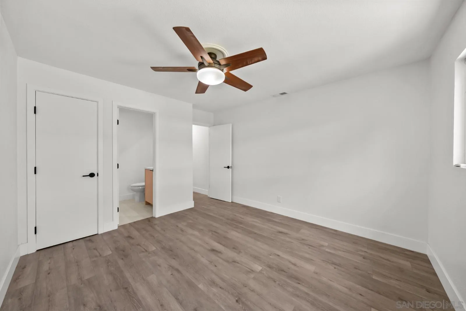 801 Broadview Street Spring Valley, CA 91977 - Photo 20 of 35 Gallery Image 20