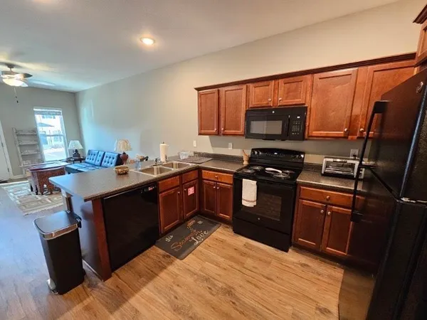 $1,700 | 2245 Del Carmel Way, Tallahassee, FL 32303