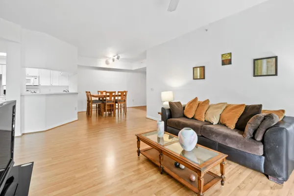 $2,650 | 2727 Anzio Court, Unit 307, Palm Beach Gardens, FL 33410