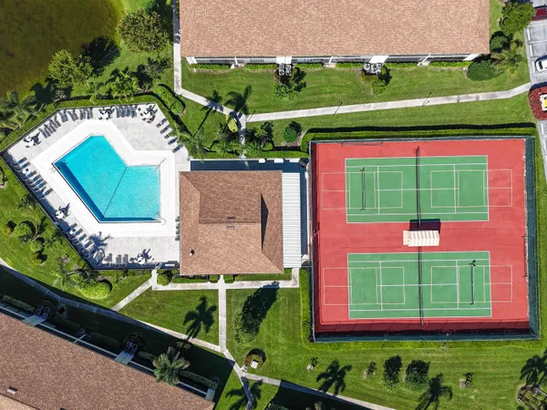 $2,650 | 2727 Anzio Court, Unit 307, Palm Beach Gardens, FL 33410