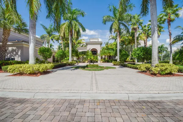 $2,650 | 2727 Anzio Court, Unit 307, Palm Beach Gardens, FL 33410