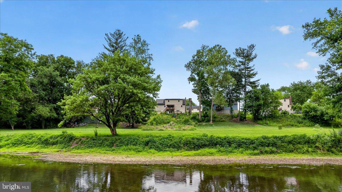 1865 Wilderness Road Lancaster, PA 17603 - Photo 38 of 39 Serene riverside retreat awaits you.
