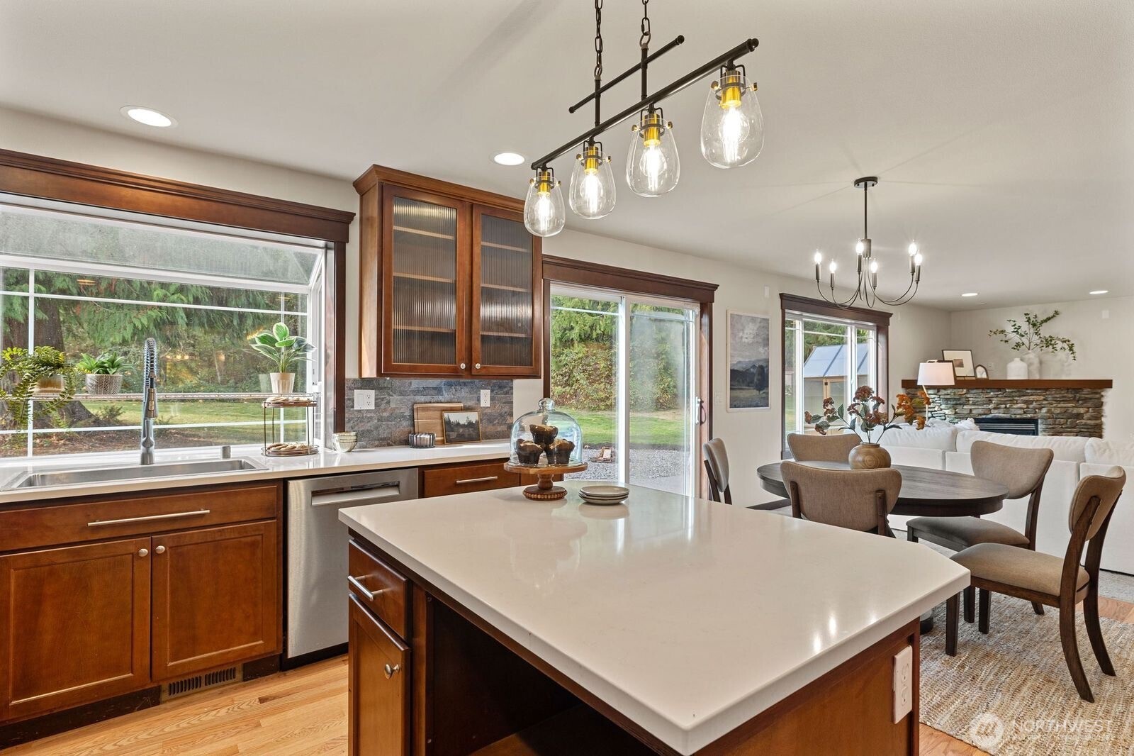 16710 West Lake Goodwin Road Stanwood, WA 98292 - Photo 10 of 40 Gallery Image 10