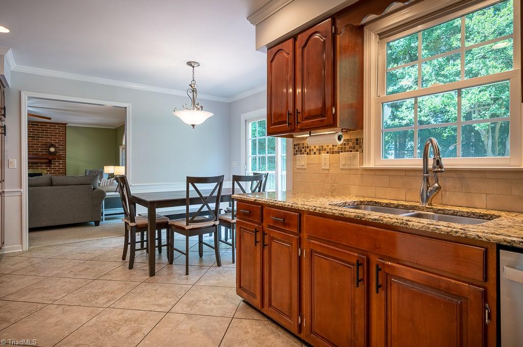 5461 Kingsbridge Road Winston-Salem, NC 27103 - Photo 9 of 35 5461 Kingsbridge Rd, Winston Salem, NC 27103