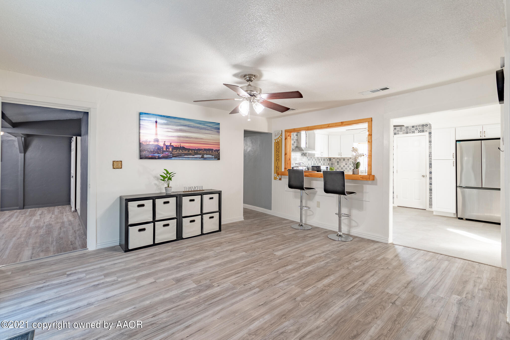 4007 River Road Amarillo, TX 79108 - Photo 5 of 31 living room 3