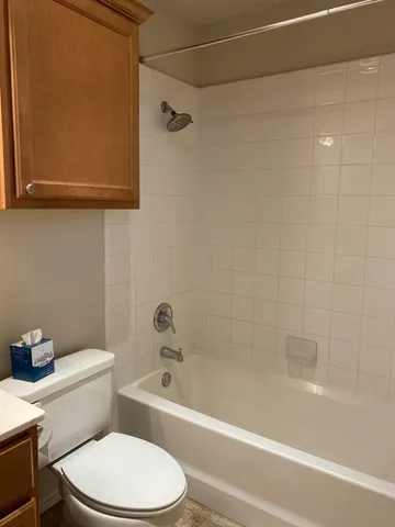 $1,400 | 2112 Main Street, Unit 4, Lubbock, TX 79401