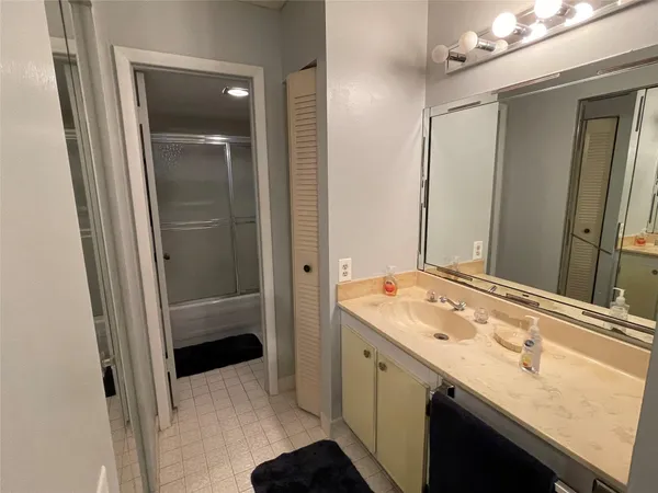 $74,900 | 9200 Lime Bay Boulevard, Unit 209, Tamarac, FL 33321