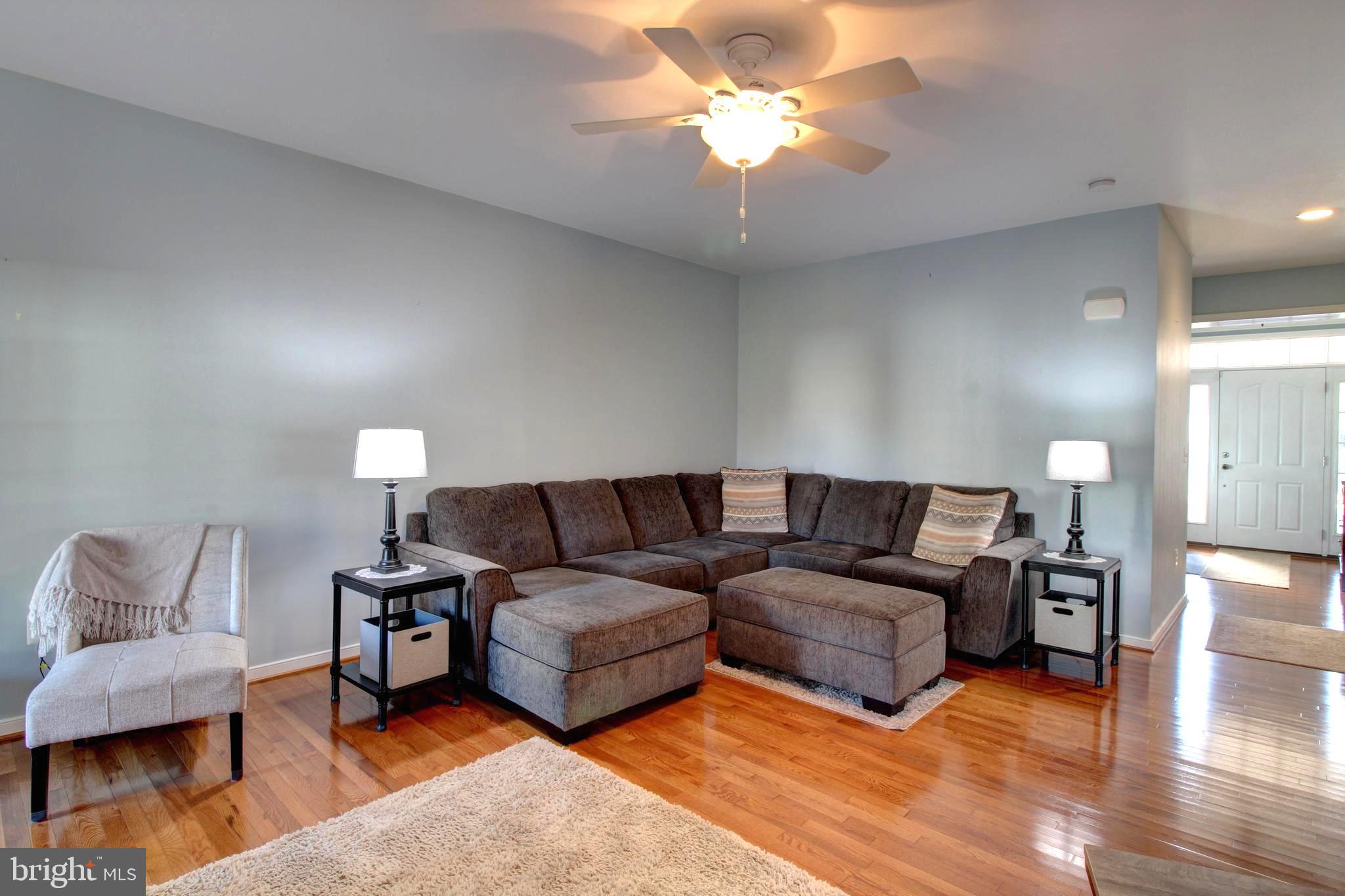 916 Augustine Drive Culpeper, VA 22701 - Photo 20 of 69 Room for generous amount of seating