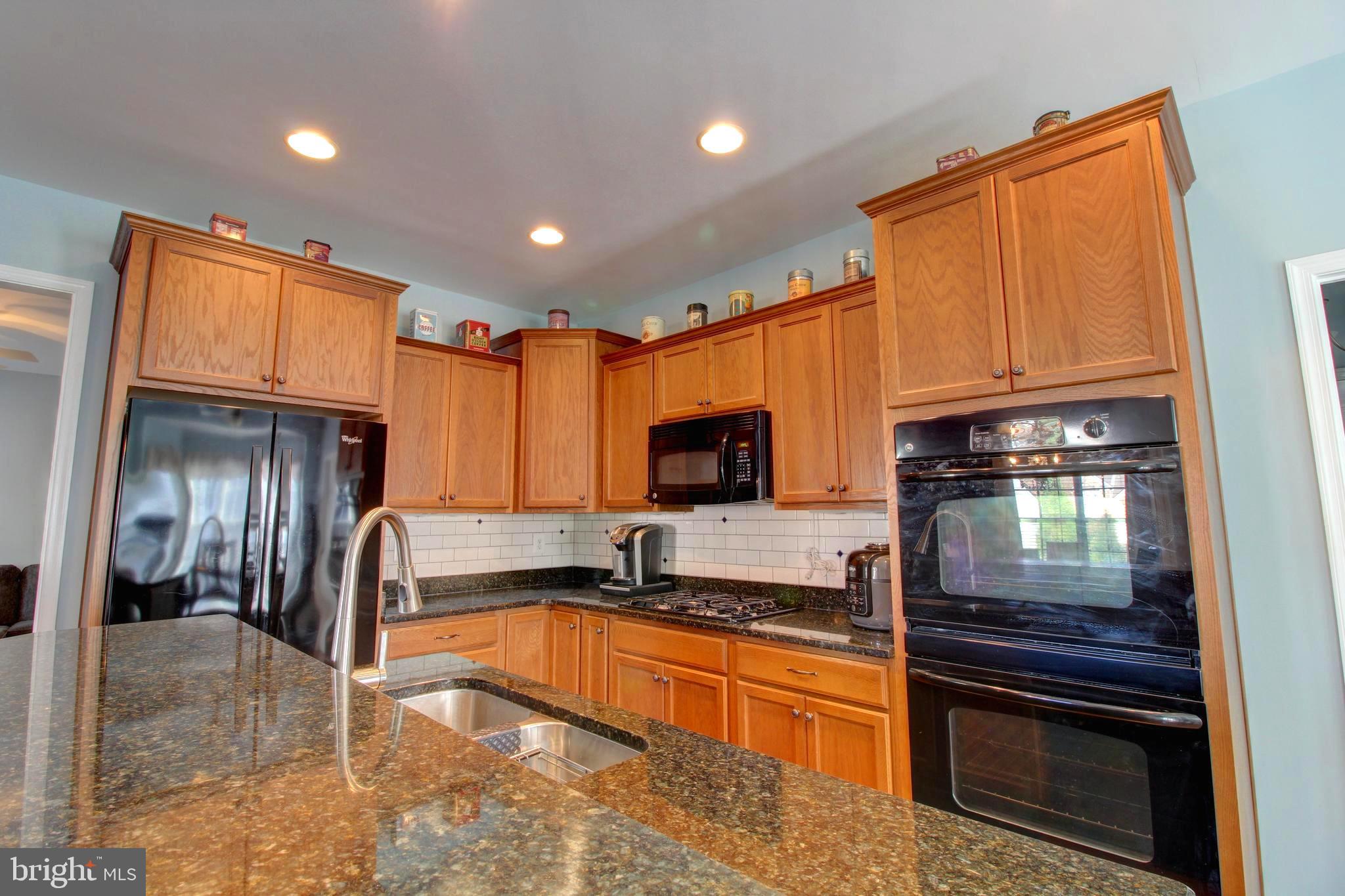 916 Augustine Drive Culpeper, VA 22701 - Photo 2 of 69 The kitchen is an entertainer's delight
